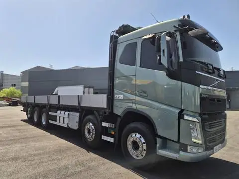 볼보 FH 25톤 카고 2019년식 볼보 FH 조수석 쪽 전측면