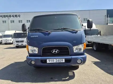 현대 마이티 2.5톤 카고 2015년식 e-마이티 정면